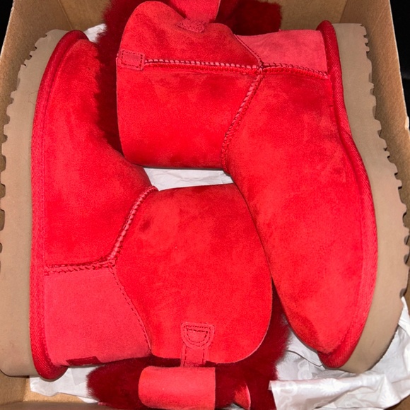 Uggs boots - Picture 4 of 4